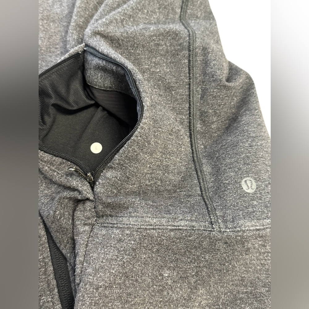 Lululemon athletica Men's Gray Zip-Up Hoodie Large - Picture 4 of 6